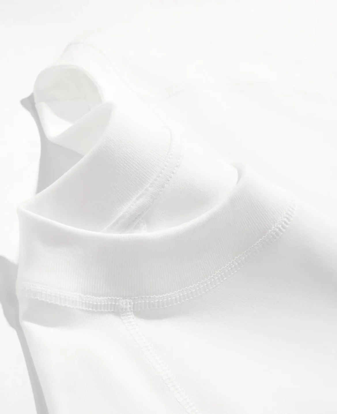 Camiseta 'Você Não Precisa Ser - Pa Health & Wellness Zoominfo avaliação e preço